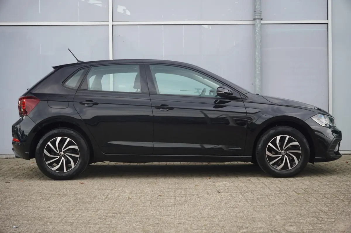1.0 TSI 95pk DSG Life | Navigatie | Applecarplay & Androidauto | Parkeersensoren