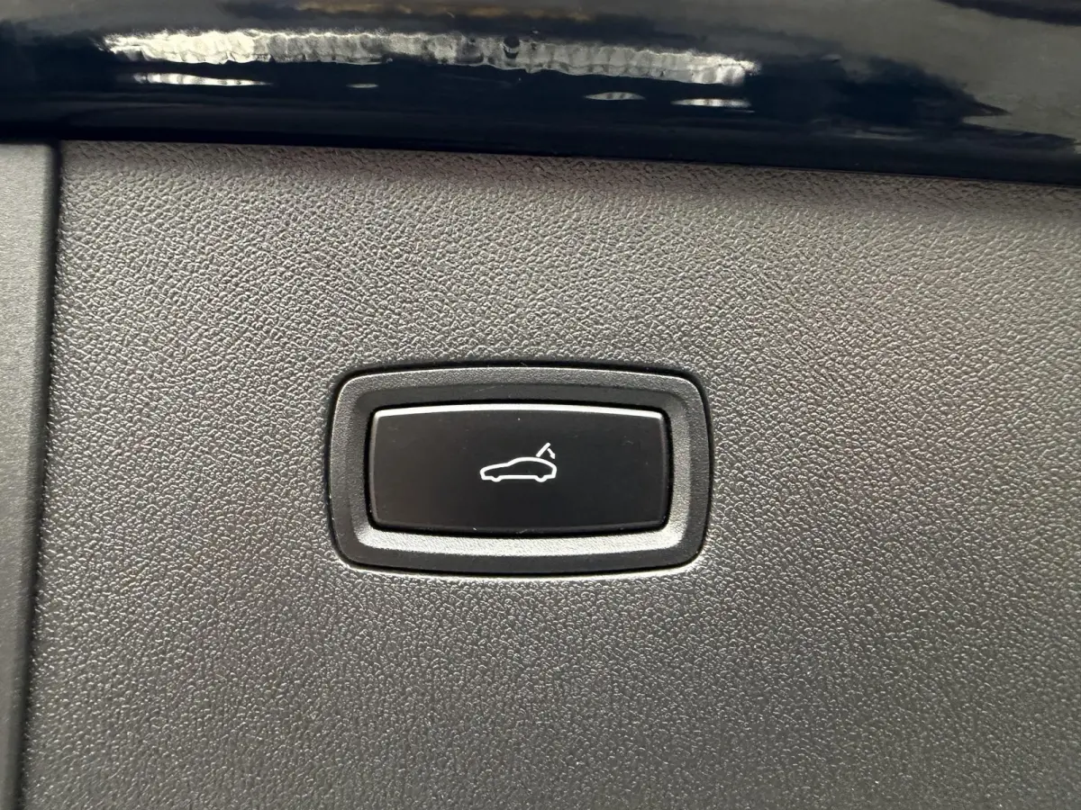 3.0 E-Hybrid Sport Chrono | Panoramadak | 360* Camera | Luchtvering | Bose |