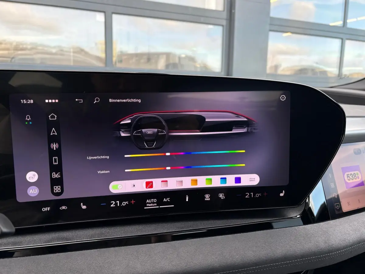 252pk S edition 83 kWh | Sportstoelen Plus | B&O Audio | Luchtvering | Trekhaak