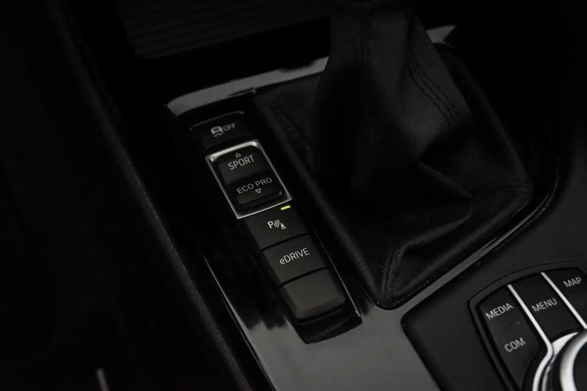 xDrive25e M Sport | Pano | HUD | Leder | ACC
