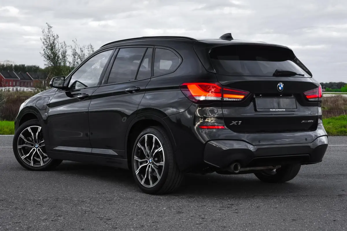 xDrive25e M Sport | Pano | HUD | Leder | ACC
