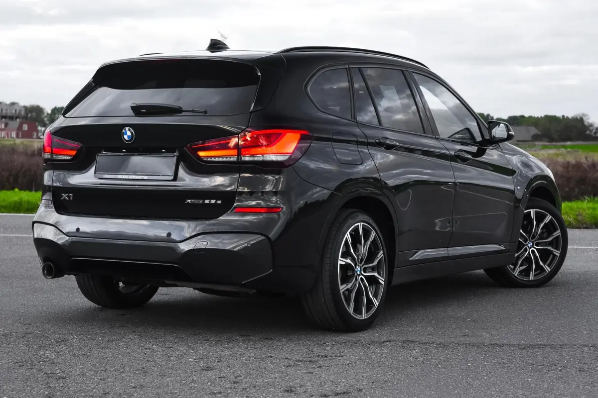 xDrive25e M Sport | Pano | HUD | Leder | ACC