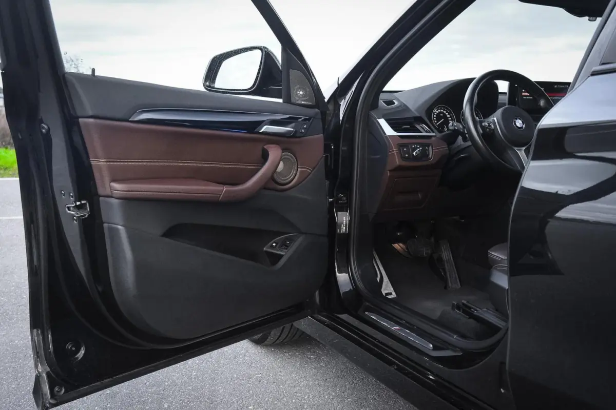 xDrive25e M Sport | Pano | HUD | Leder | ACC