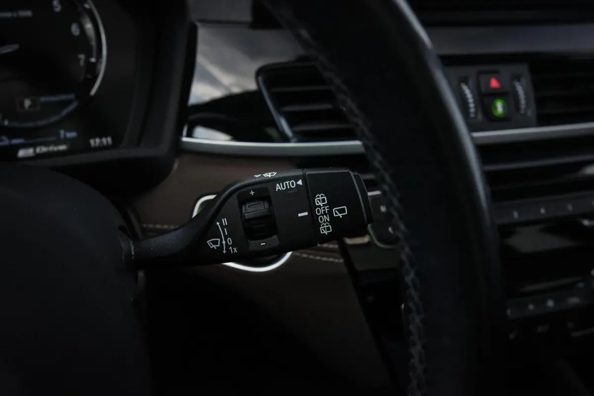 xDrive25e M Sport | Pano | HUD | Leder | ACC