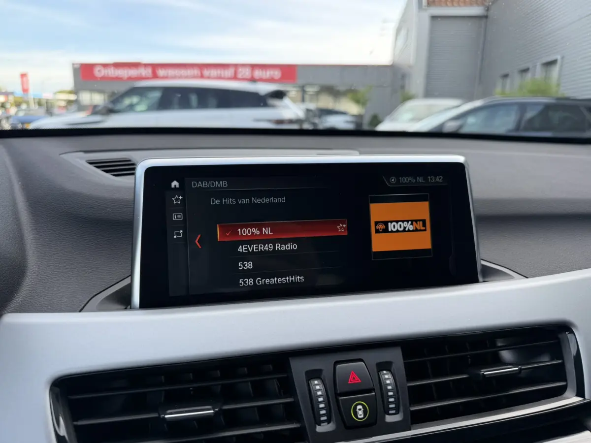 xDrive25e Executive LED Trekhaak Climate Control DAB