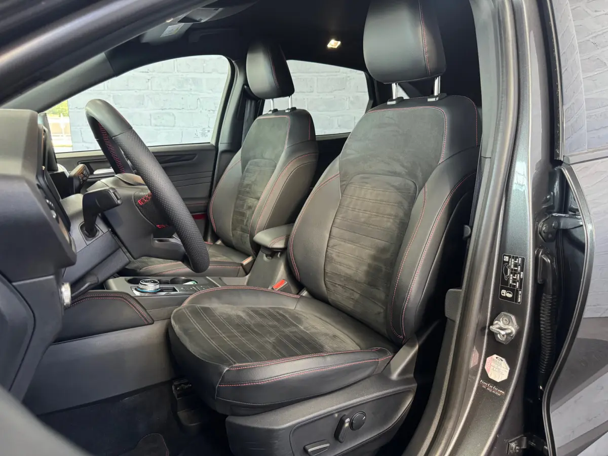 2.5 PHEV ST-Line X B&O Trekhaak 20 Inch