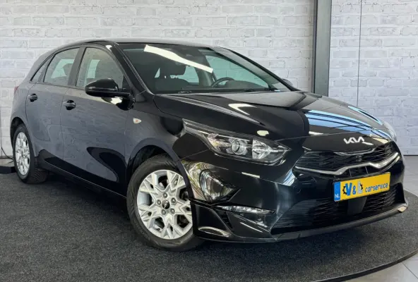 1.0 T-GDi DynamicPlusLine CarPlay Camera Stoel-Stuur verwarming Trekhaak