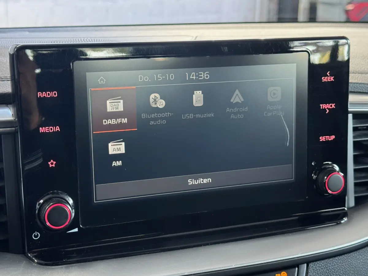 1.0 T-GDi DynamicPlusLine CarPlay Camera Stoel-Stuur verwarming Trekhaak