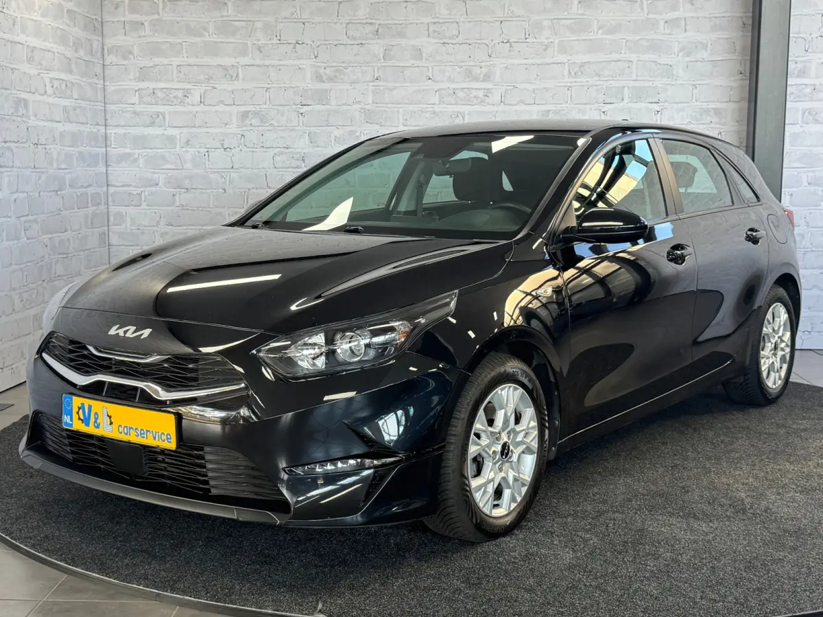 1.0 T-GDi DynamicPlusLine CarPlay Camera Stoel-Stuur verwarming Trekhaak