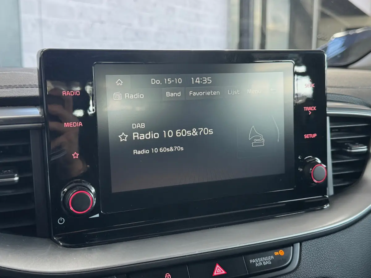 1.0 T-GDi DynamicPlusLine CarPlay Camera Stoel-Stuur verwarming Trekhaak