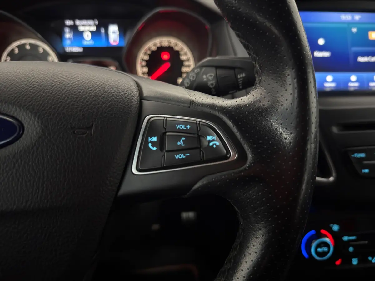 2.0 ST|DEALER ONDERHOUDEN|CARPLAY|INRUIL MOGELIJK|