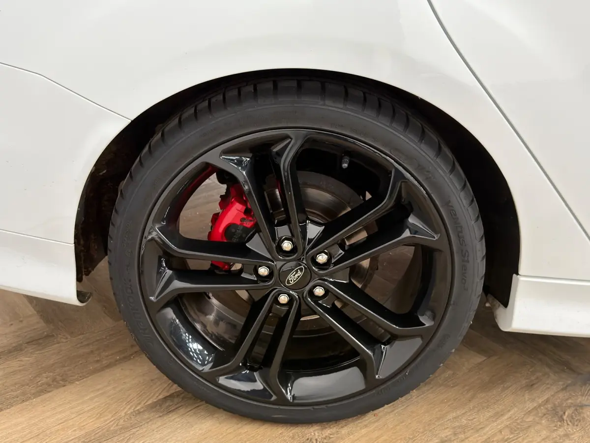 2.0 ST|DEALER ONDERHOUDEN|CARPLAY|INRUIL MOGELIJK|