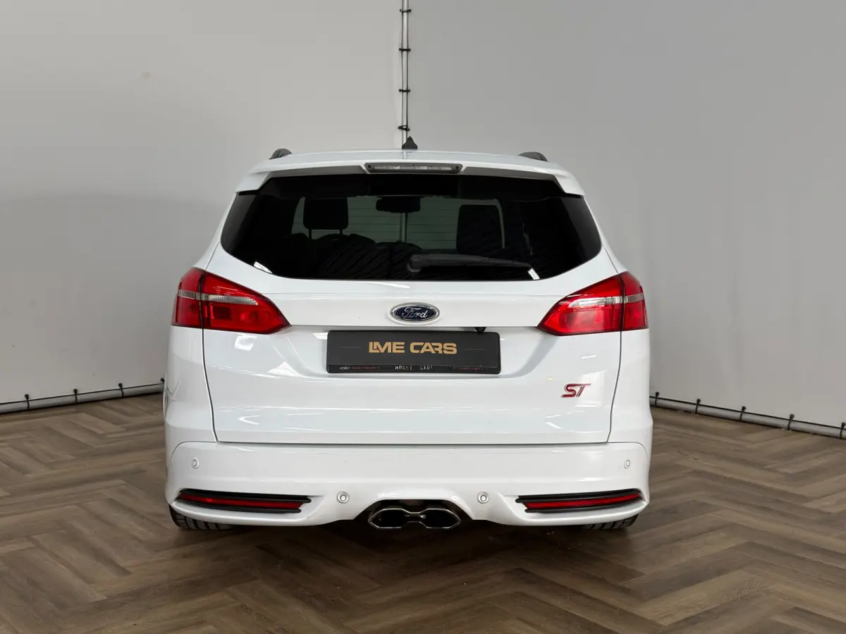 2.0 ST|DEALER ONDERHOUDEN|CARPLAY|INRUIL MOGELIJK|