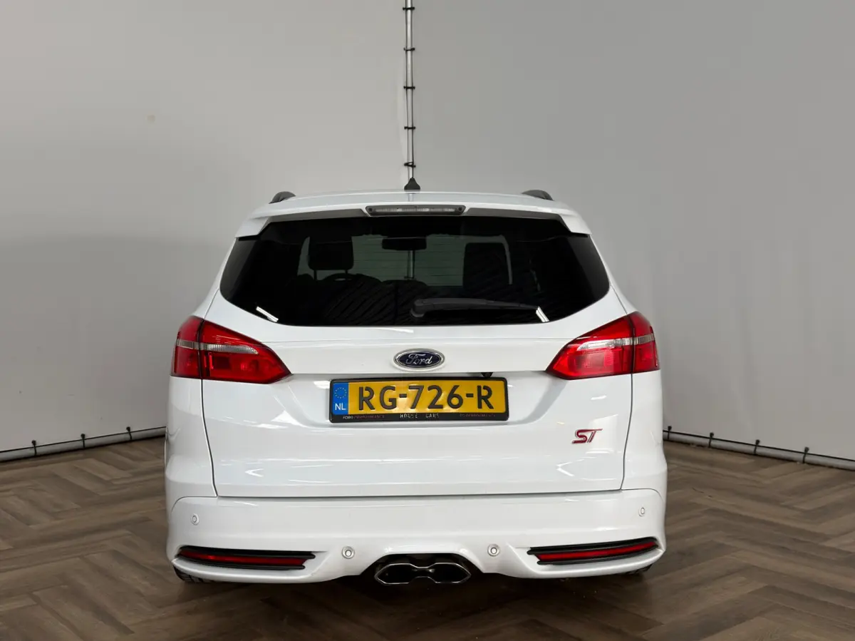 2.0 ST|DEALER ONDERHOUDEN|CARPLAY|INRUIL MOGELIJK|