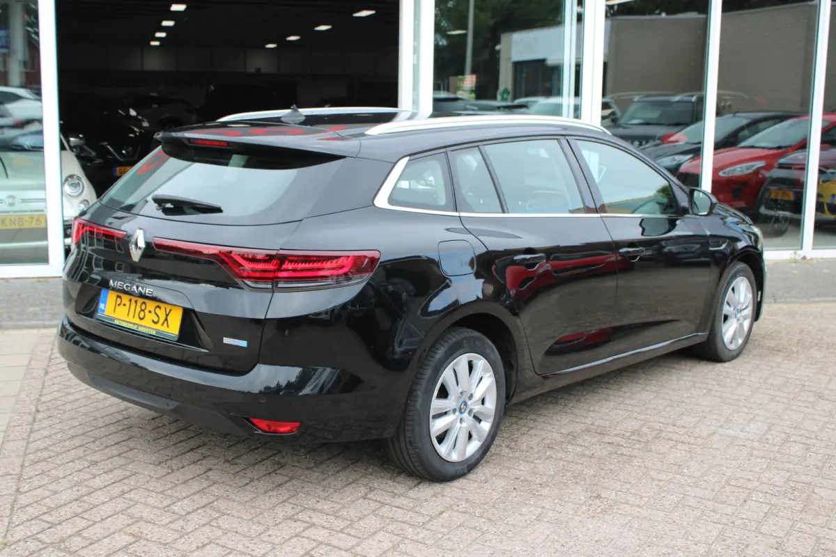 Estate 1.6 Plug-In Hybrid 160 Business Zen