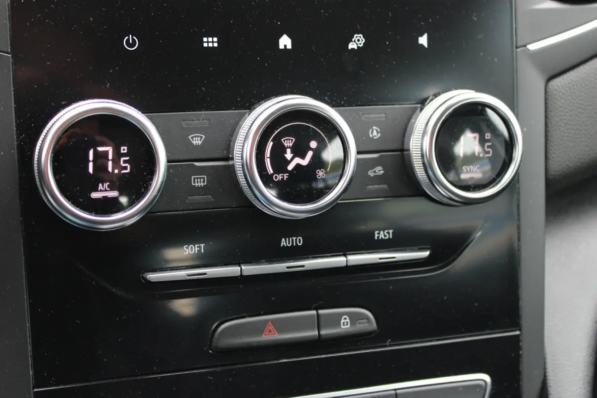 Estate 1.6 Plug-In Hybrid 160 Business Zen