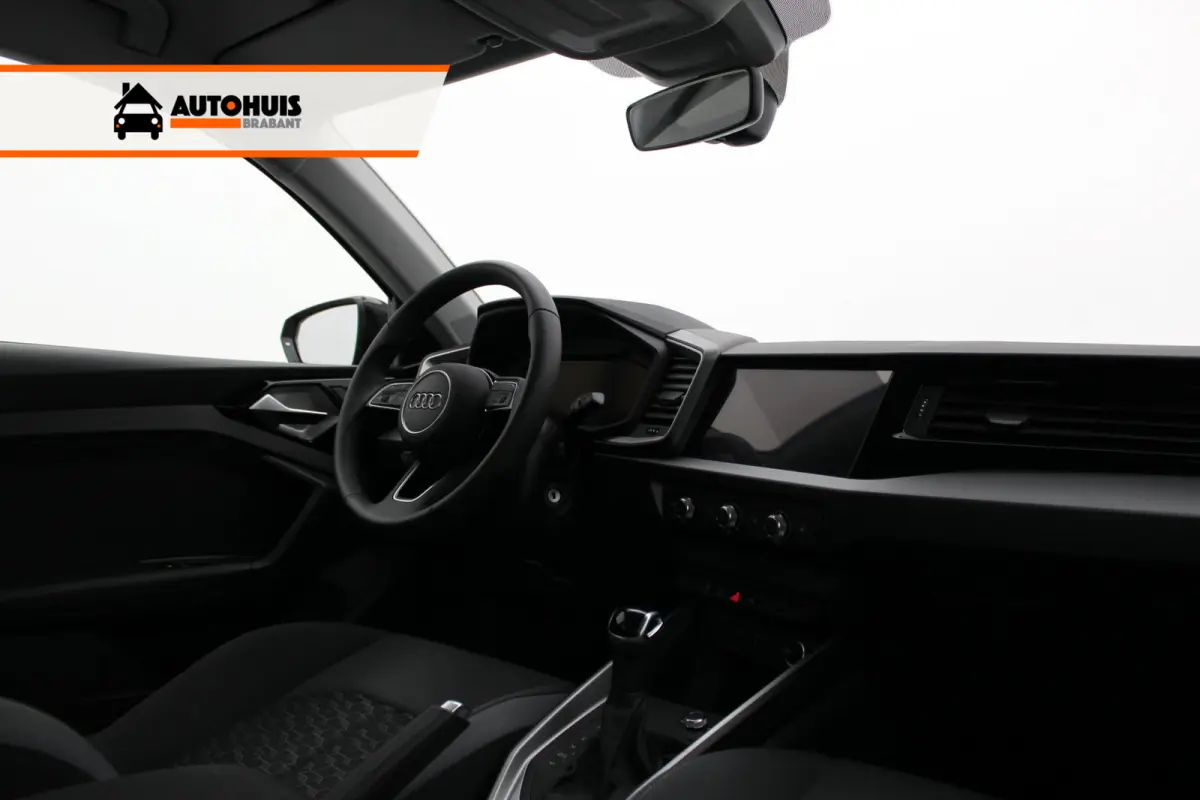 30 TFSI S tronic Aut. S edition Vitual, MMI Plus, 18”