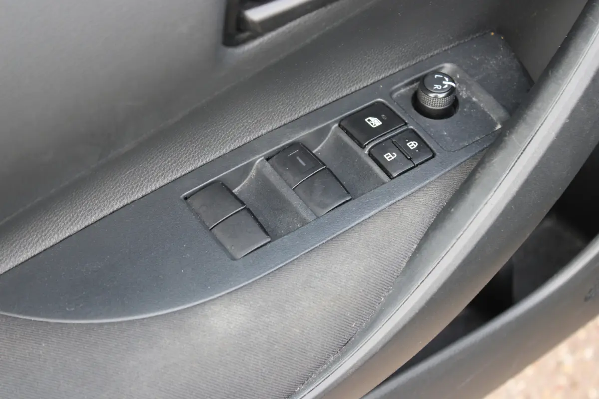1.8 Hybrid Comfort//Navi//Ecc!!