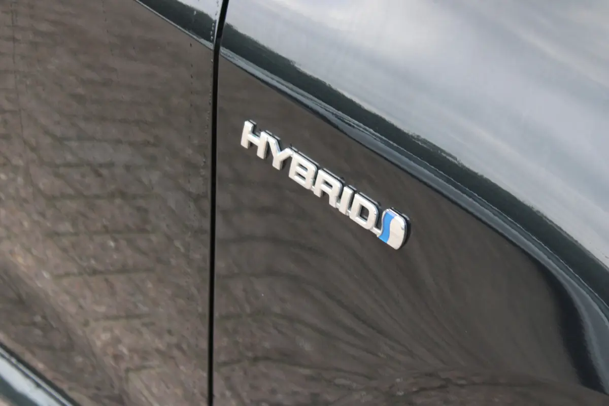 1.8 Hybrid Comfort//Navi//Ecc!!