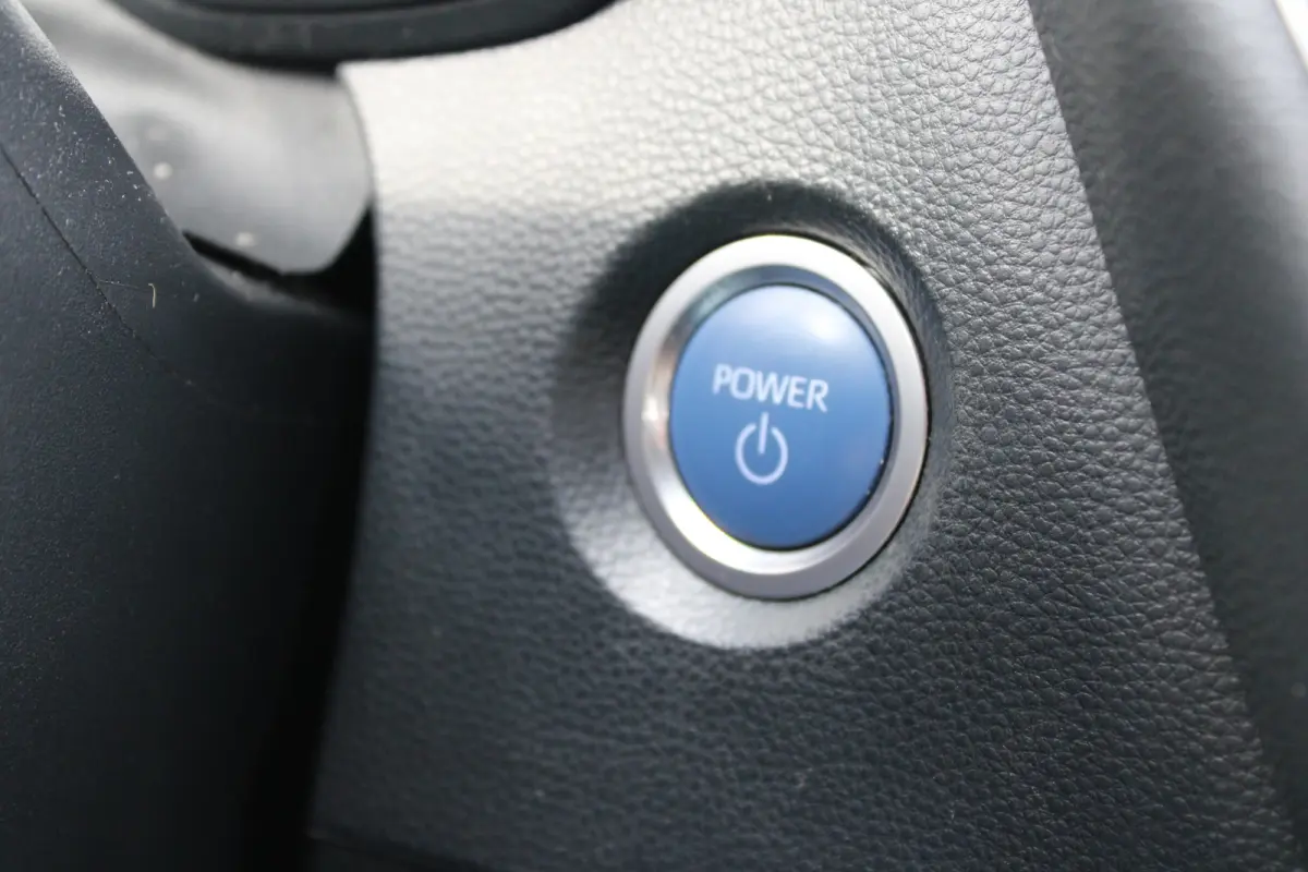 1.8 Hybrid Comfort//Navi//Ecc!!