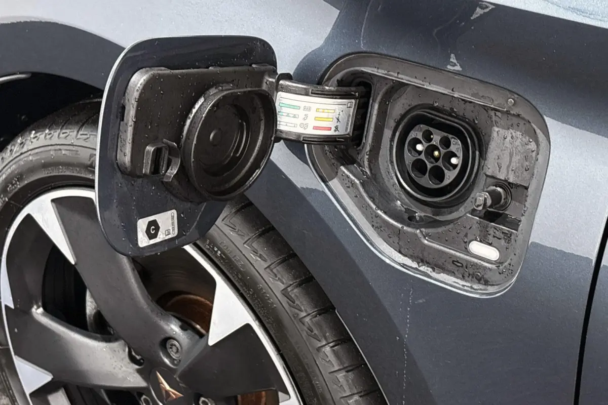 1.4 e-Hybrid Adrenaline Stuur-Stoelverwarming Kuipstoelen Camera Keyless