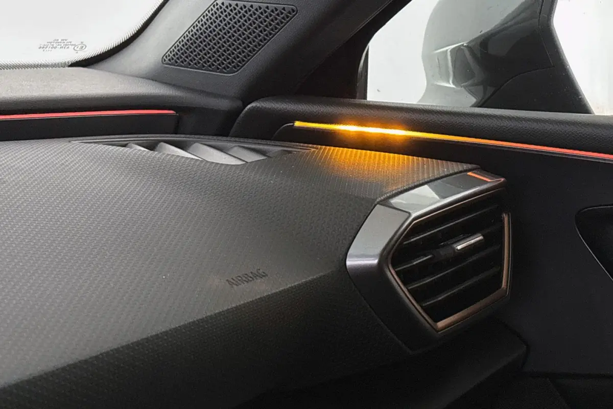 1.4 e-Hybrid Adrenaline Stuur-Stoelverwarming Kuipstoelen Camera Keyless