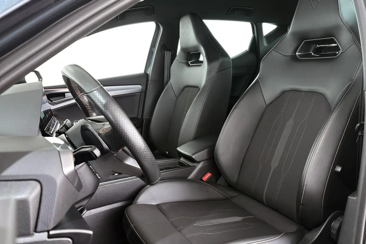 1.4 e-Hybrid Adrenaline Stuur-Stoelverwarming Kuipstoelen Camera Keyless