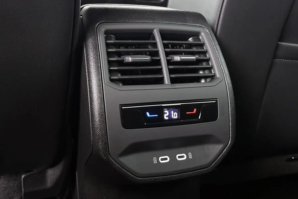 1.4 e-Hybrid Adrenaline Stuur-Stoelverwarming Kuipstoelen Camera Keyless