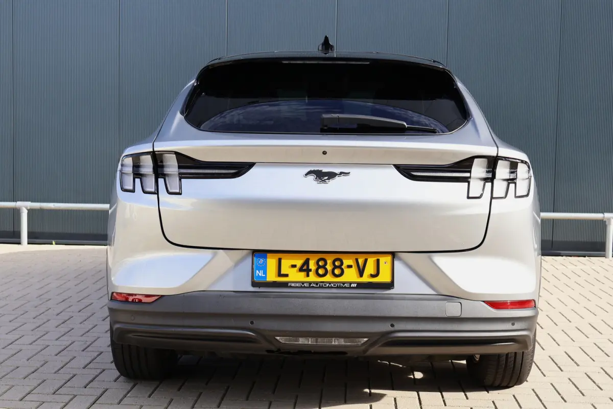 RWD 75 kWh 93% soh! | Technology Plus Pakket | Trekhaak | Pano | 360 Camera | Bang & Olufsen | Adaptieve Cruise