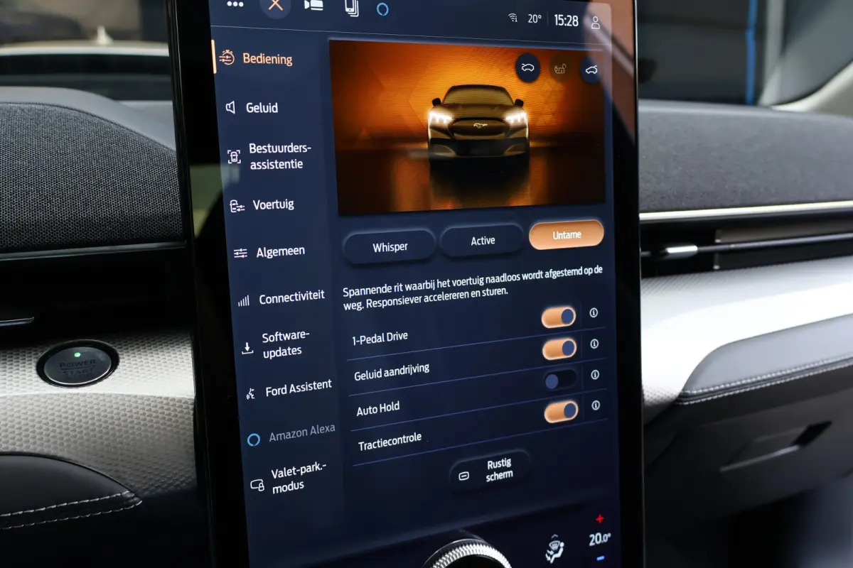 RWD 75 kWh 93% soh! | Technology Plus Pakket | Trekhaak | Pano | 360 Camera | Bang & Olufsen | Adaptieve Cruise