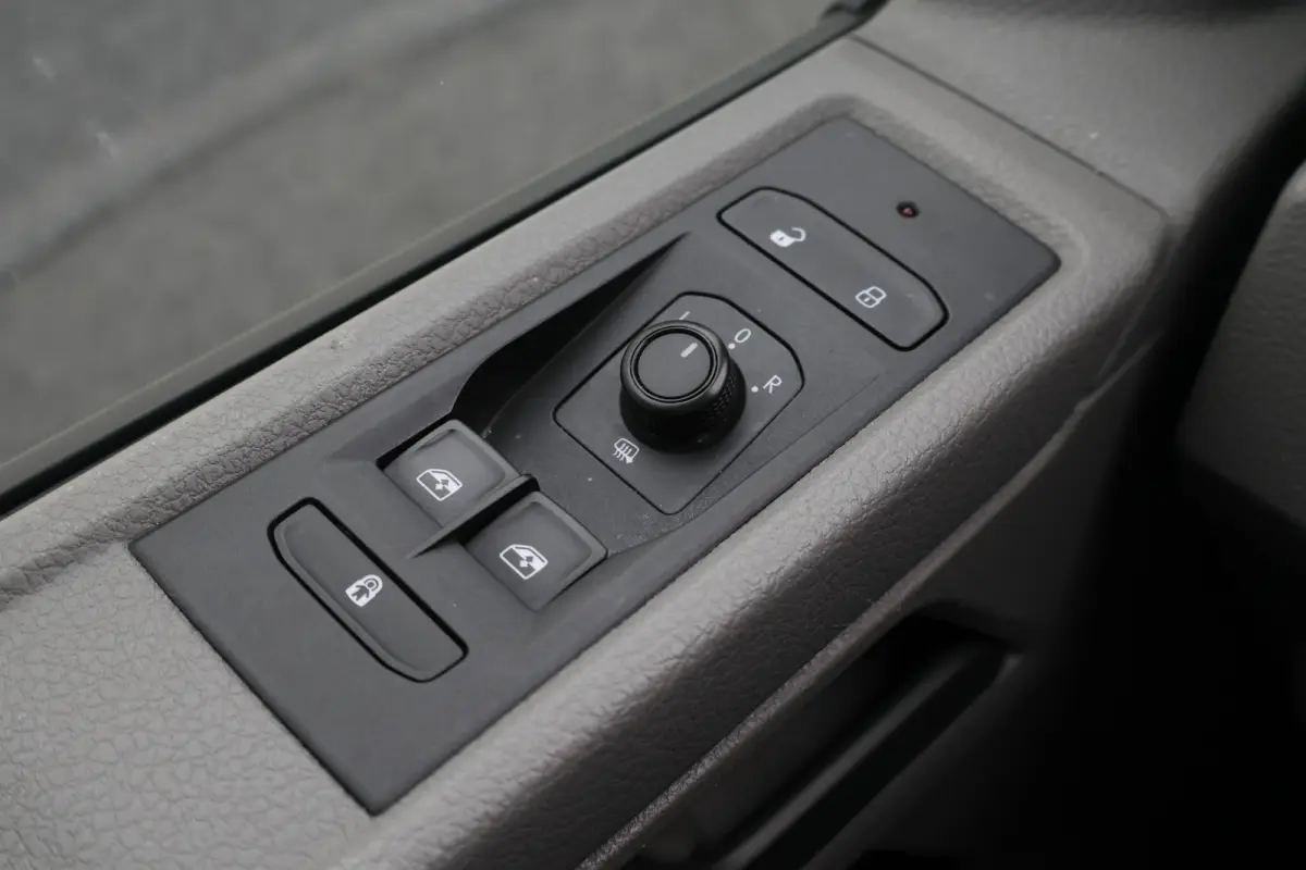 2.0 TDI L2H1 30 DC 150 PK, Airco, Cruise, Apple Carplay, DAB, PDC, Trekhaak, 16''