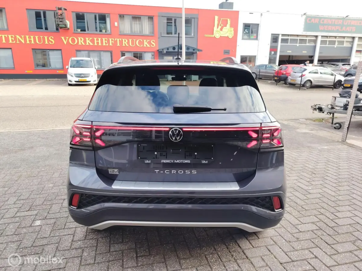 1.0 TSI R-Line DSG 2025 20.000km!