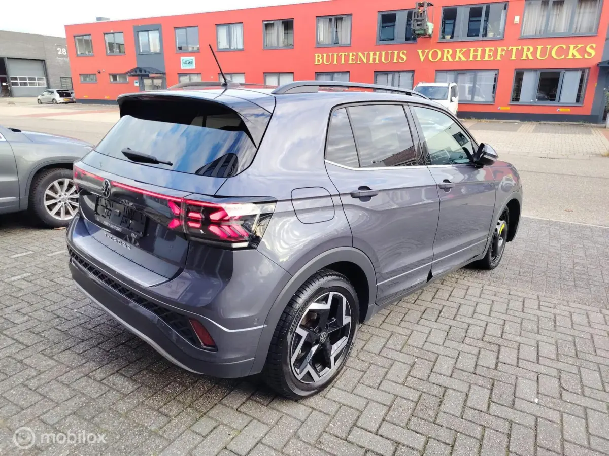 1.0 TSI R-Line DSG 2025 20.000km!