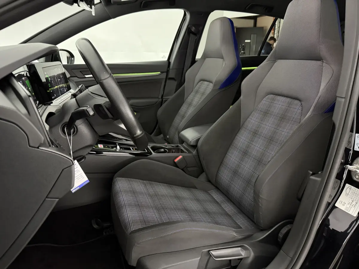 1.4 eHybrid 245PK GTE | Pano | Camera | Virtual | Sfeer | HuD | Carplay | IQ Light
