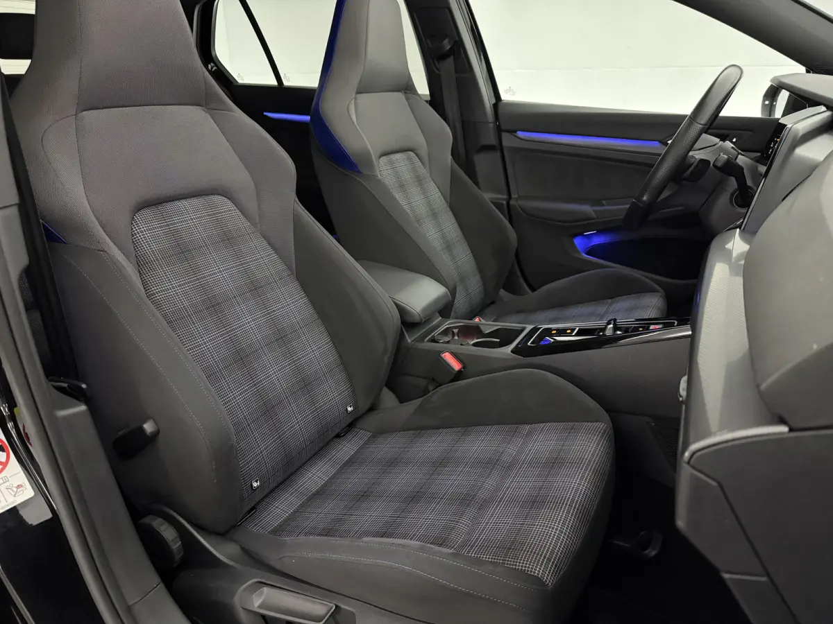 1.4 eHybrid 245PK GTE | Pano | Camera | Virtual | Sfeer | HuD | Carplay | IQ Light