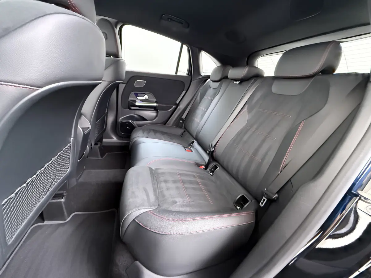 GLA 250 e AMG Line | Dodehoek Burmester Keyless Multibeam