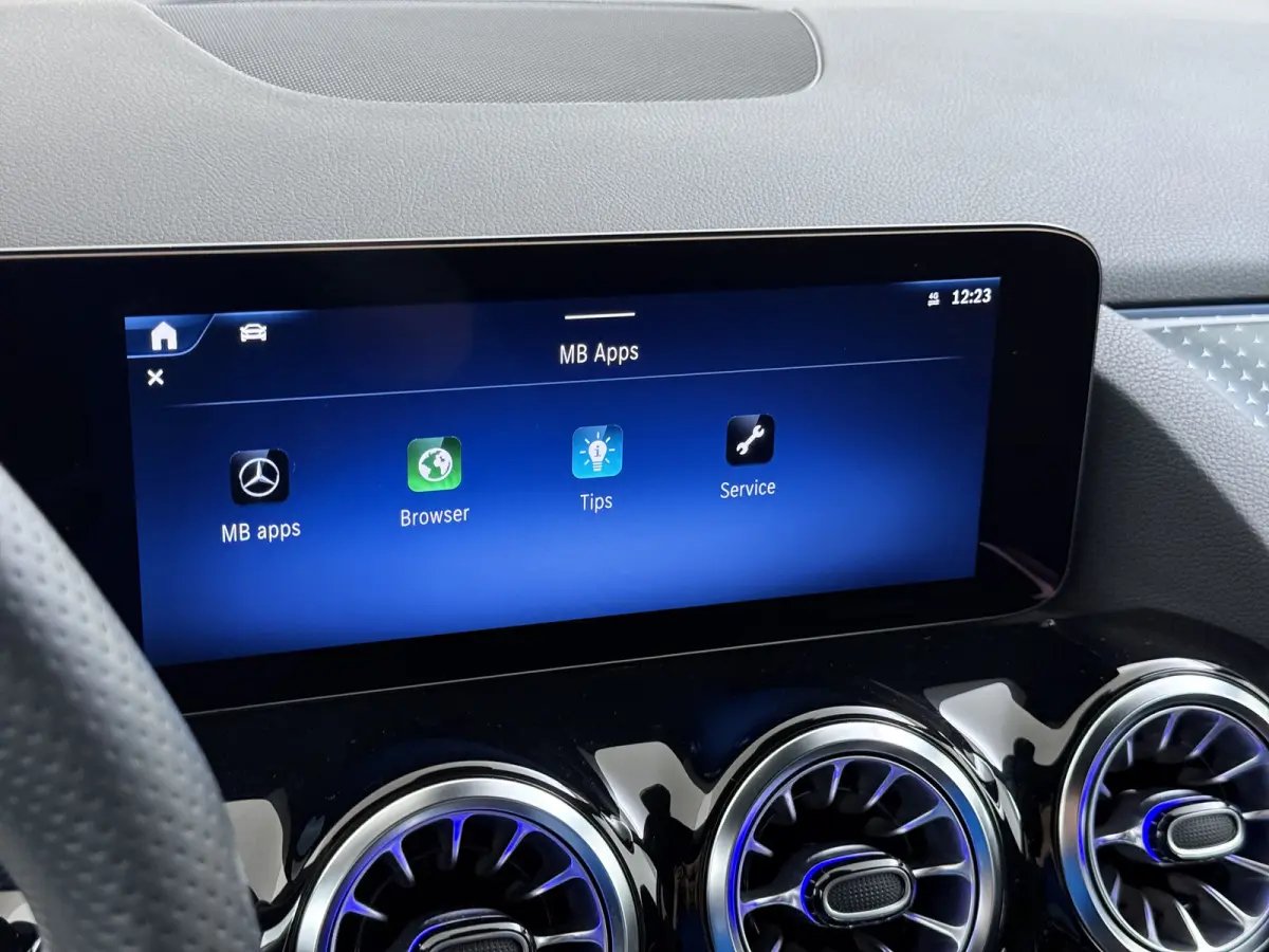 GLA 250 e AMG Line | Dodehoek Burmester Keyless Multibeam