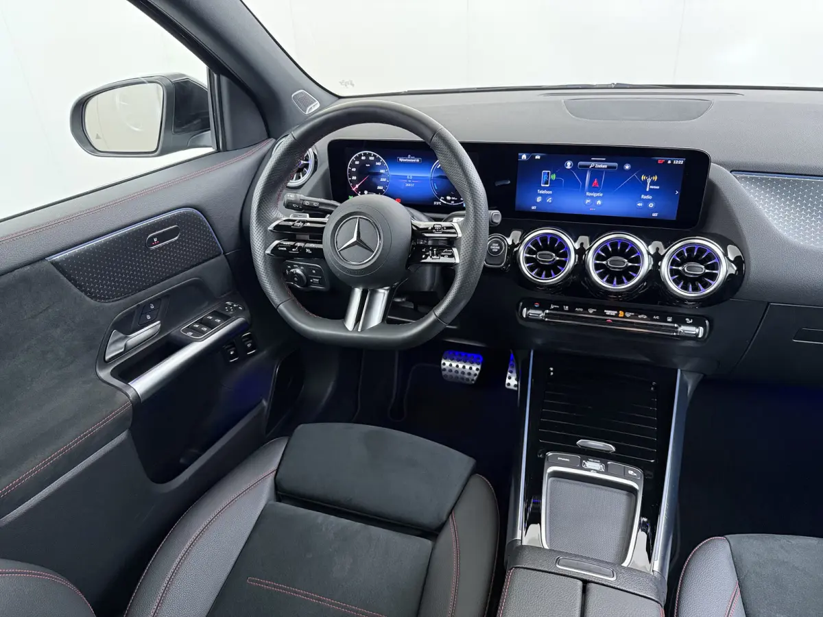 GLA 250 e AMG Line | Dodehoek Burmester Keyless Multibeam