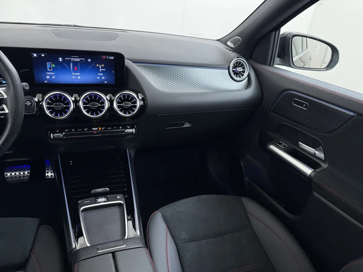 GLA 250 e AMG Line | Dodehoek Burmester Keyless Multibeam