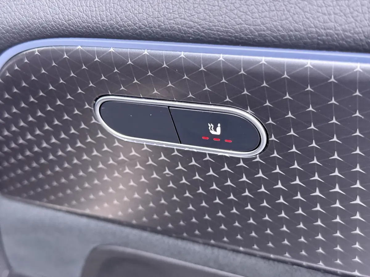 GLA 250 e AMG Line | Dodehoek Burmester Keyless Multibeam