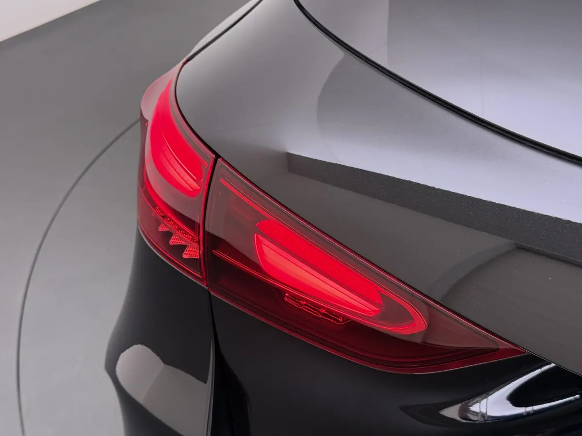 GLA 250 e AMG Line | Dodehoek Burmester Keyless Multibeam