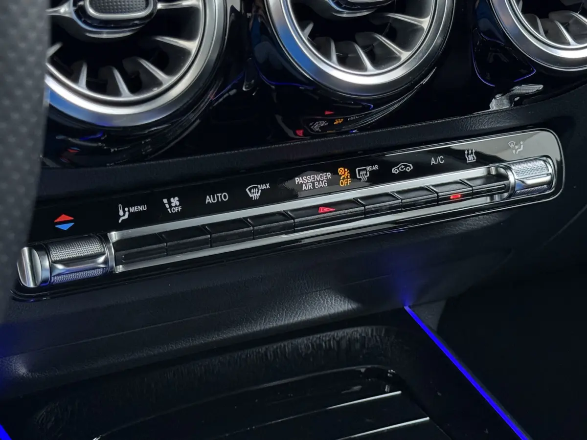GLA 250 e AMG Line | Dodehoek Burmester Keyless Multibeam