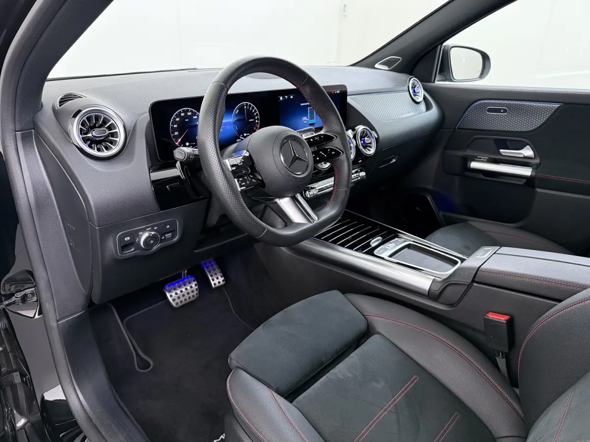 GLA 250 e AMG Line | Dodehoek Burmester Keyless Multibeam
