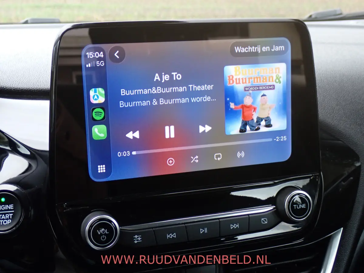 1.0 EcoBoost Titanium CARPLAY/KEYLESS/NAVI/CRUISE/PDC