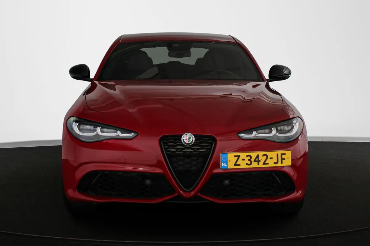 2.0 T GME AWD Competizione 280PK Facelift Harman Kardon Winterpack