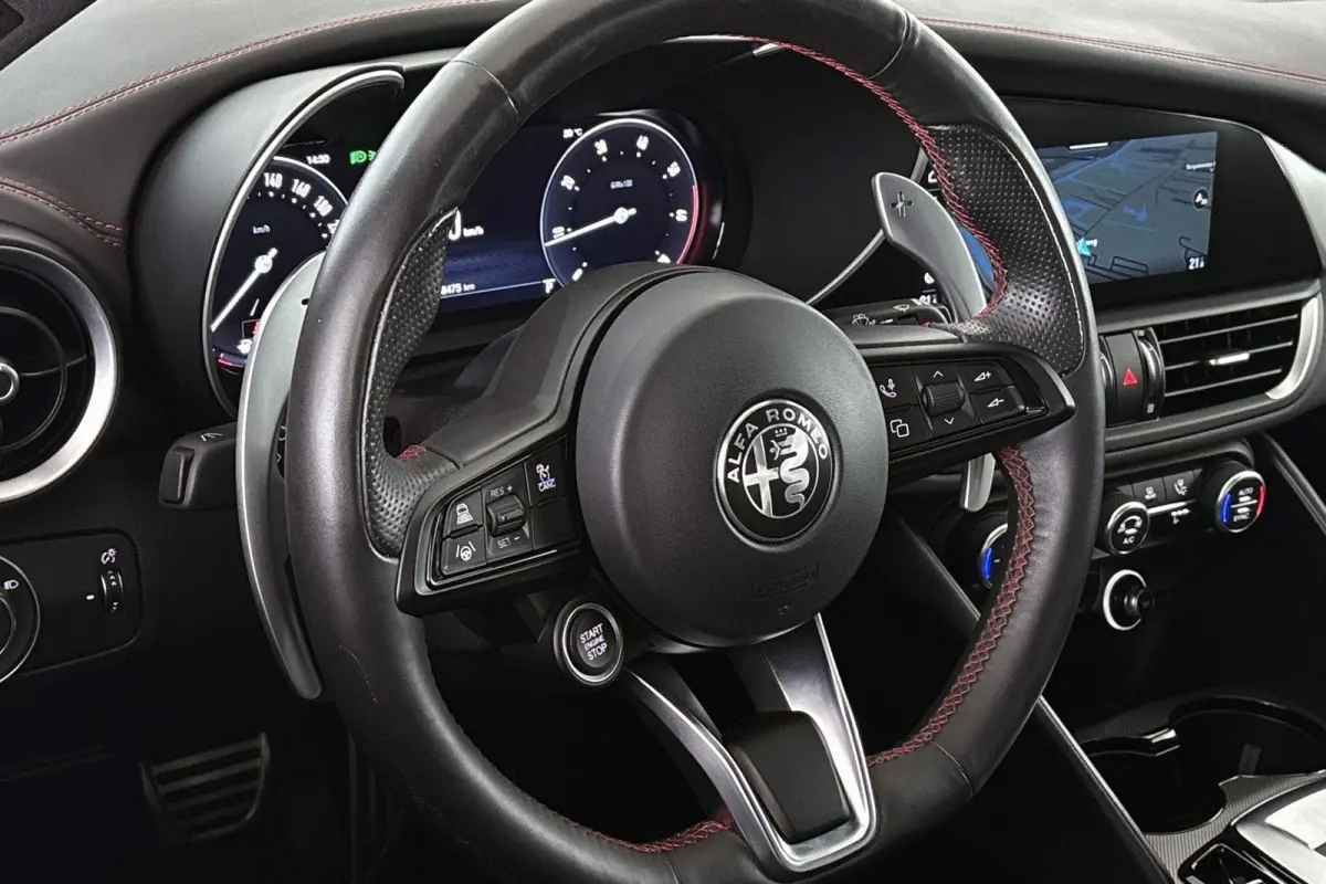 2.0 T GME AWD Competizione 280PK Facelift Harman Kardon Winterpack