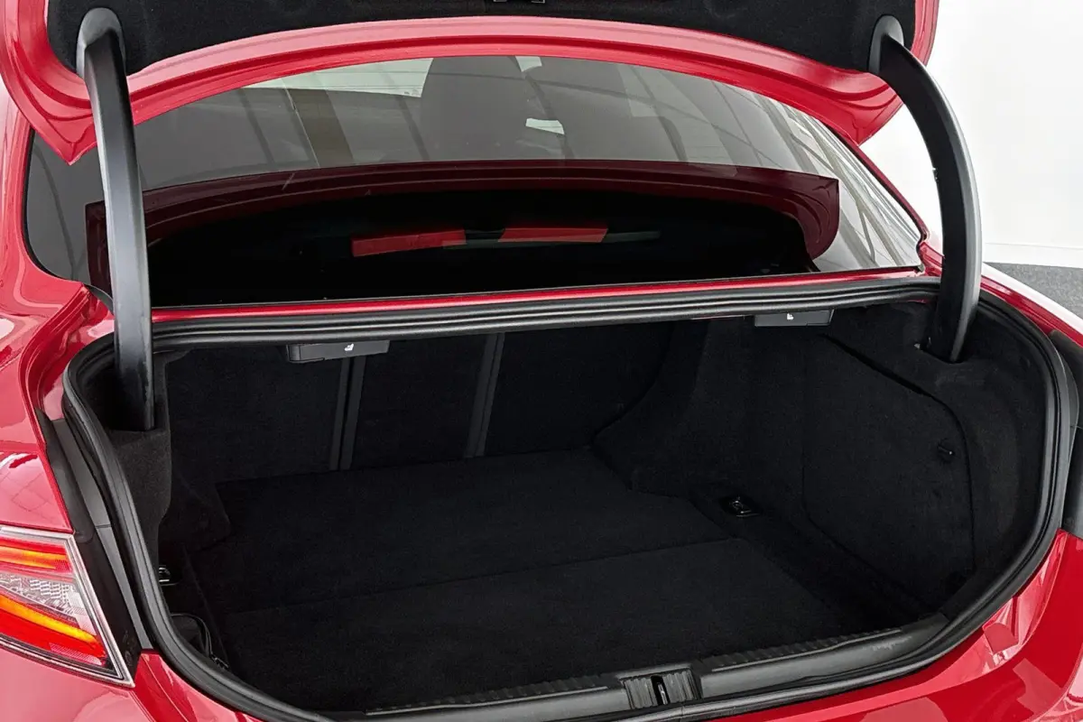 2.0 T GME AWD Competizione 280PK Facelift Harman Kardon Winterpack