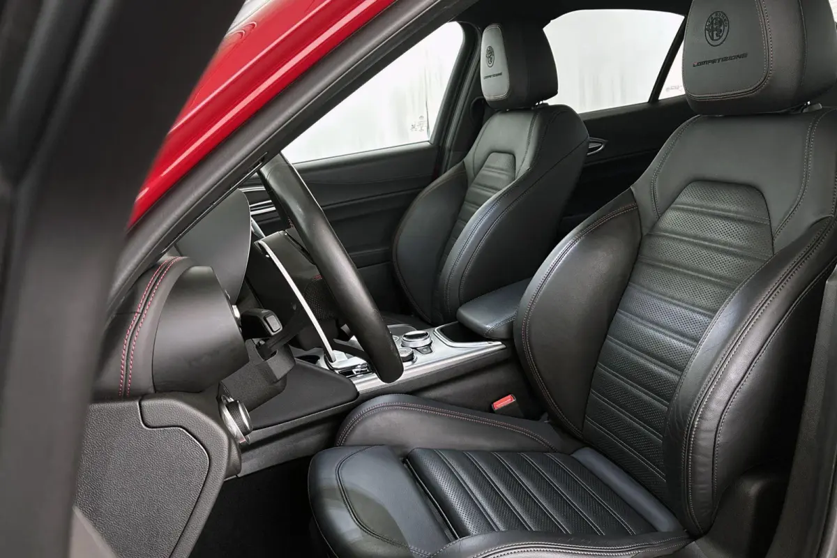 2.0 T GME AWD Competizione 280PK Facelift Harman Kardon Winterpack
