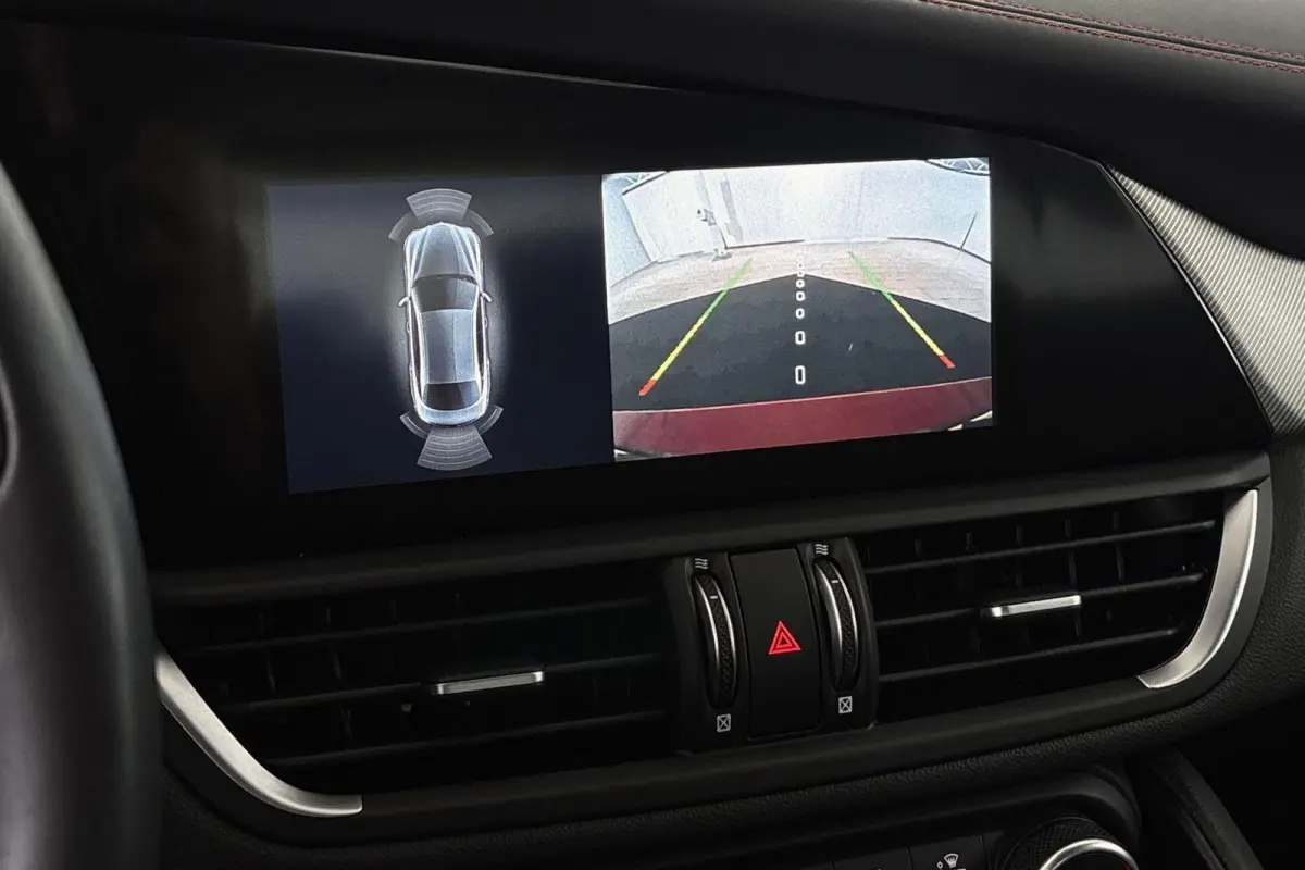2.0 T GME AWD Competizione 280PK Facelift Harman Kardon Winterpack