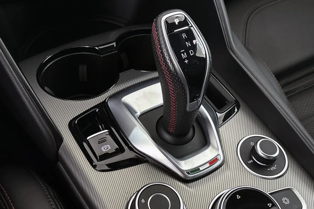 2.0 T GME AWD Competizione 280PK Facelift Harman Kardon Winterpack